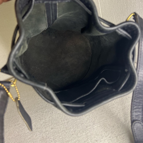 Vintage Coach  Black Leather Drawstring bucket  Bag - Picture 6 of 8